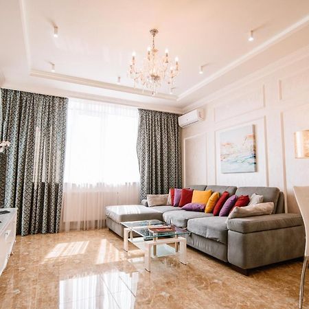 Luxury For Business & Pleasure Royal 1 Leilighet Kiev Eksteriør bilde