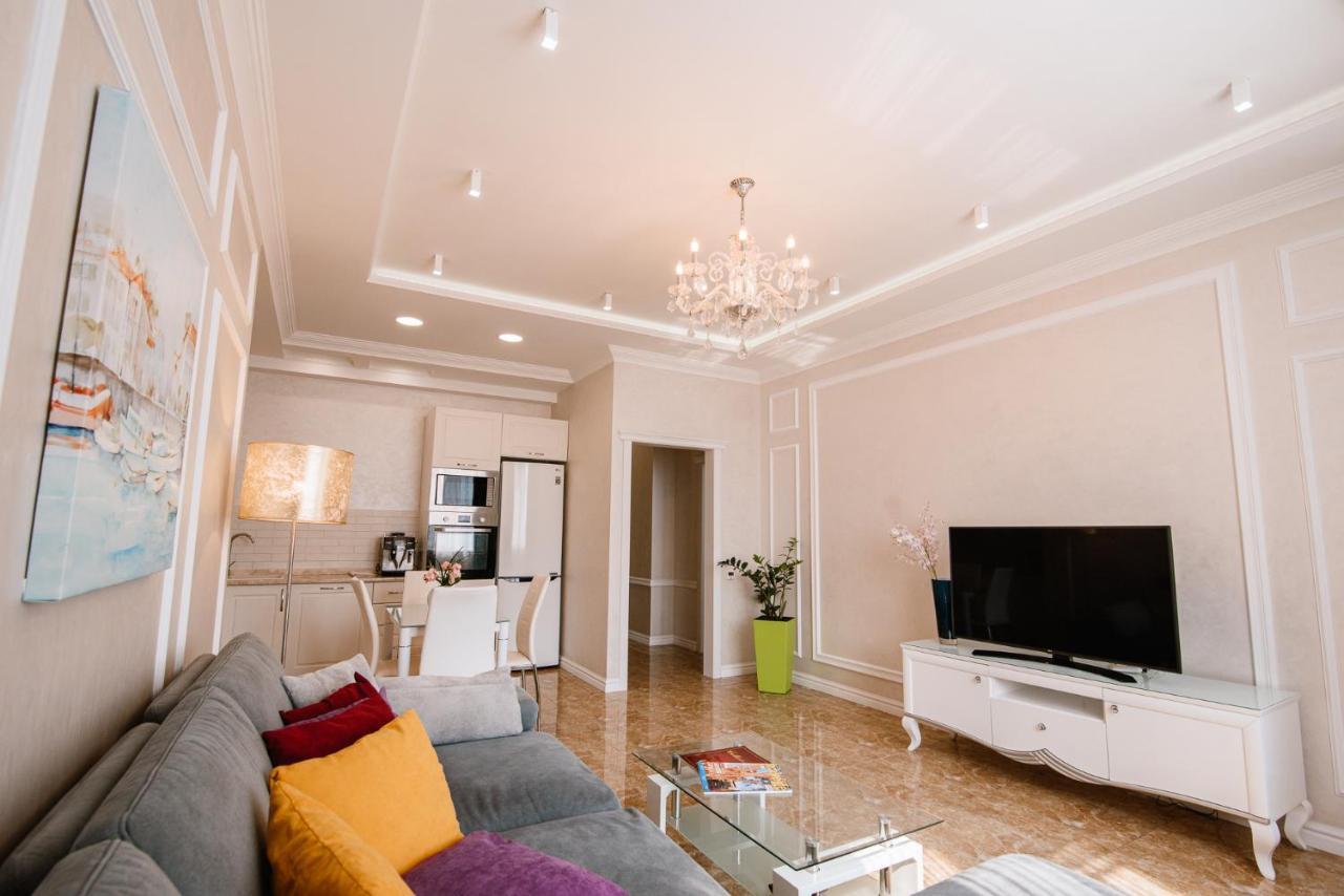 Luxury For Business & Pleasure Royal 1 Leilighet Kiev Eksteriør bilde