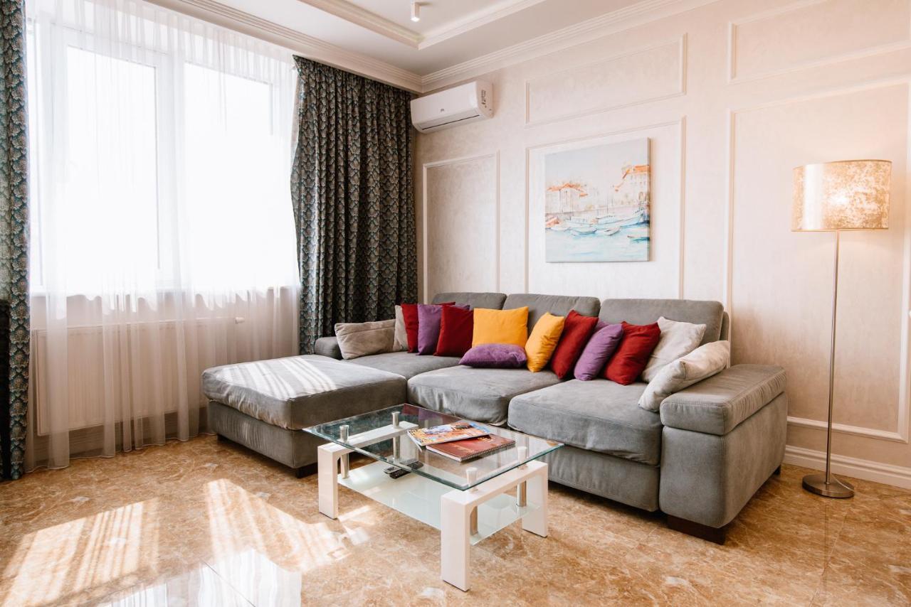 Luxury For Business & Pleasure Royal 1 Leilighet Kiev Eksteriør bilde