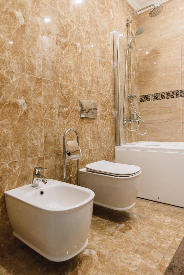 Luxury For Business & Pleasure Royal 1 Leilighet Kiev Eksteriør bilde